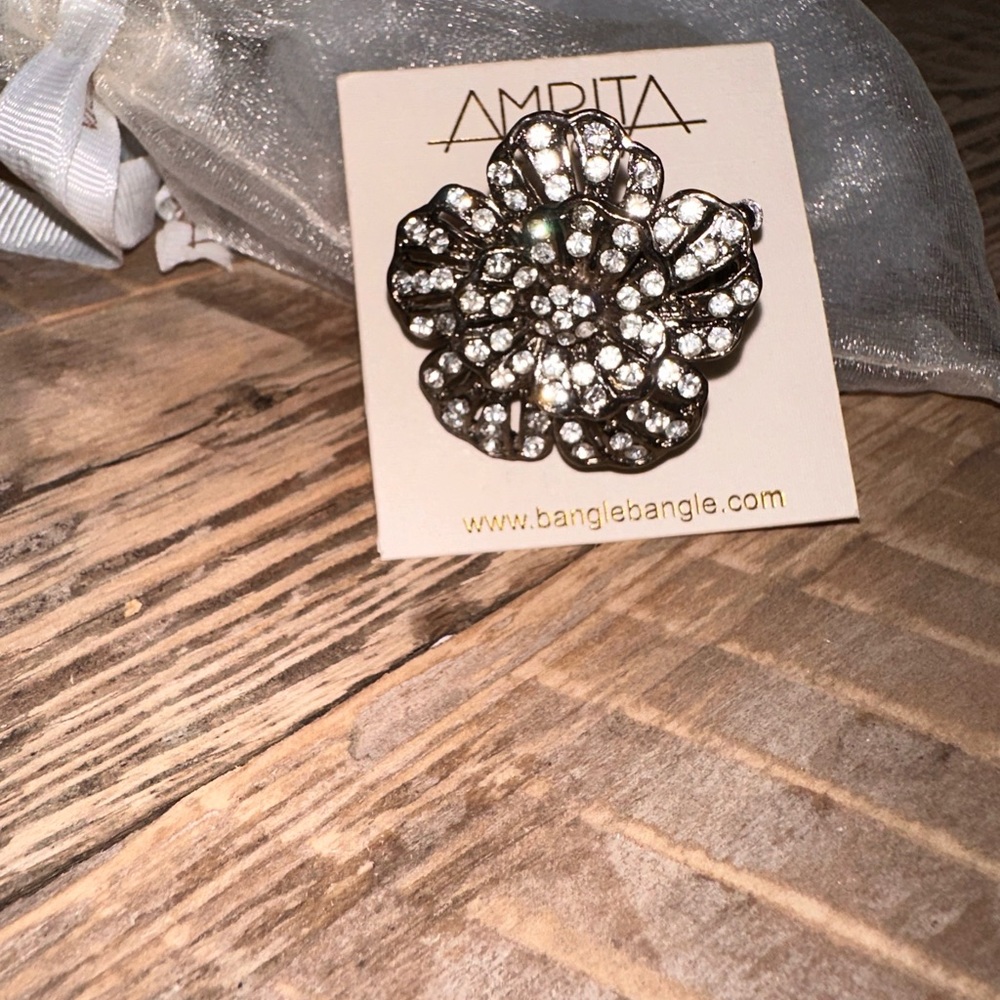 Statement Ring - Picture 2 of 4